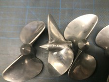 5 Aluminium Schiffsschrauben 48 mm Durchmesser Poliert 	  	 MOCOM