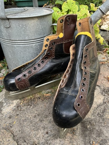 Antike leder schlittschuhe - antike,