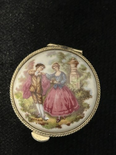 Porzellan pillendose - porzellan,