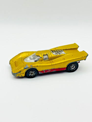 Porsche 917 gold - corgi, juniors