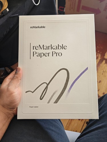 Versiegelt remarkable paper - |,