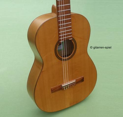 Edle konzert gitarre a - 4/4,