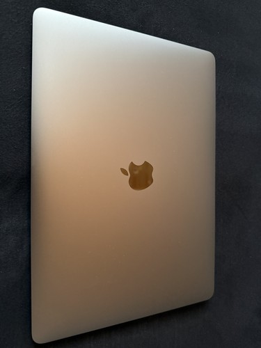 Macbook air 2020 - m1,