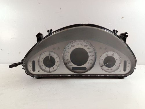 Tachometer kombiinstrument - /,
