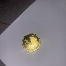 1935 - 1977 Elvis Presley King