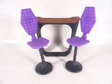 Barbie Monster High Möbel