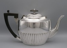 Teekanne - versilbert -