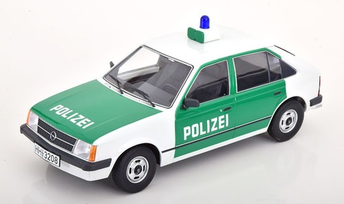 Triple opel kadett d - 1:18, 9