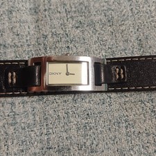 DKNY Damen Armbanduhr