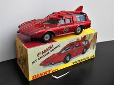 DINKY TOYS TV Moviecar Spectrum SPV Captain Scarlet + Reprobox