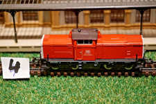 (4) Fleischmann 7230 N Diesellok V  212 242-2 DB