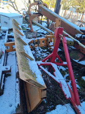 Schneeschiebeschild Traktor mit Aufnahme 