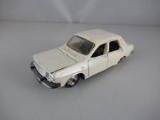 Norev plastic 1:43 140 Renault