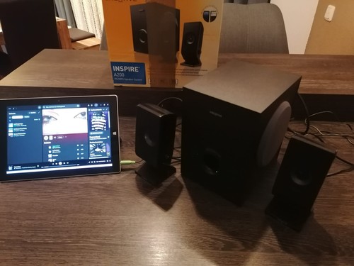 Soundanlage creative - 2.1,