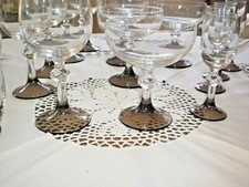 Vintage 20 Gläser diverse aus einer Serie Rauchglas brauner Fuß 60er/70er Jahre 