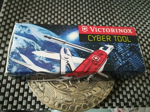 Victorinox cyber tool - victorinox,