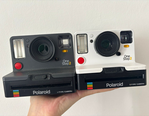Zwei polaroid onestep type - zwei,