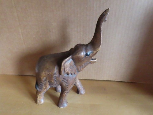 Figur elefant ohne zähne - figur,