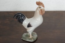 DEKORATIVE PORZELLANFIGUR