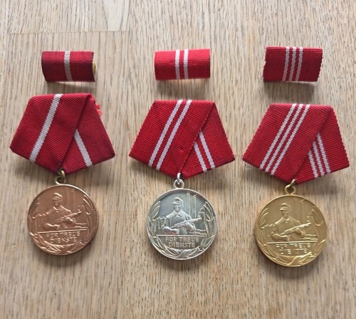 Satz orden der kampfgruppe - orden,