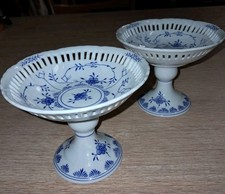 Friesisch Blau, August Warnecke, kleine Schale auf Fuß