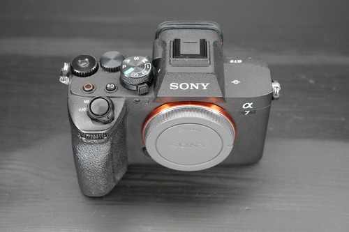 Sony alpha 33 mp - 33,
