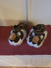 Tiger Hausschuhe Größe 44/45