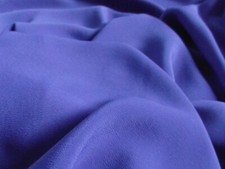 Seidenstoff 58%Polyacryl 42%Seide Crepe de Chine in violett 1,32 x 0,50 Meter
