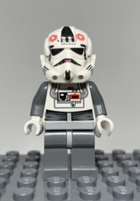 LEGO - SW0177 - STAR WARS - AT-AT Driver - Red Imperial Logo - Set 10178 -Top