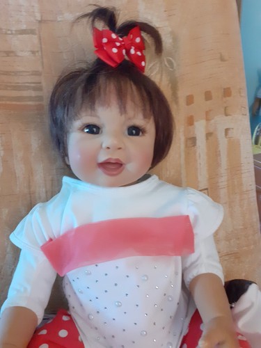 Künstlerpuppe joyce von doris - joyce,