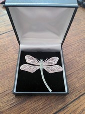 Camrose & Kross Libelle