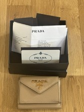 PRADA Geldbörse Beige Leder