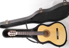 Alhambra 8 Fc Flamenco incl. Ca Rep. - Reparierter Artikel