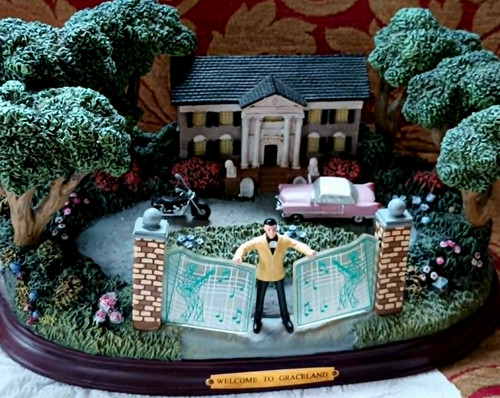 Welcome graceland elvis - welcome,