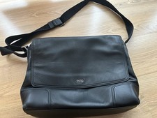 Hugo Boss Business, Echtes