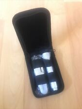 Set bestehend aus Taschenlampe und Taschenmesser / Farbe: silber