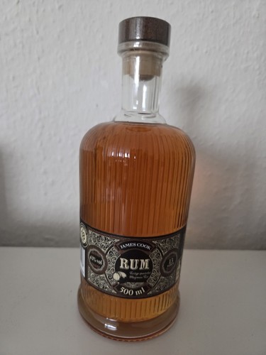 James cook rum magrenan cask - james,