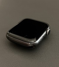 Apple Watch Series 5, 44mm Aluminiumgehäuse  -  Sensoren defekt
