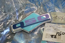 Piaggio Quartz 50 Handschuhfach Emblem 296557 Targhetta Plakette Aufkleber