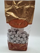 1 x 700gr. Lindt Macedamia