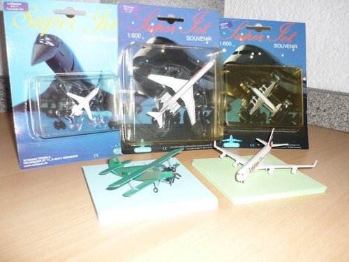 Modellflugzeuge - , (konvolut)