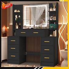 Großer Schminktisch mit