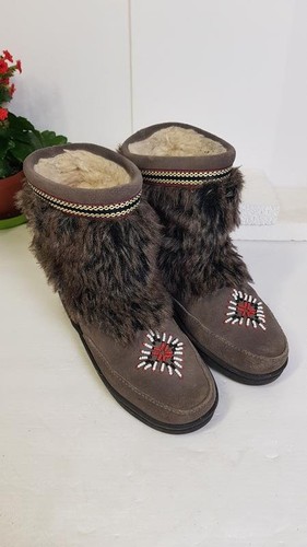 Women minnetonka boots grey - women,