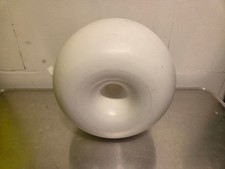 Neuer Schwimmkörper mit