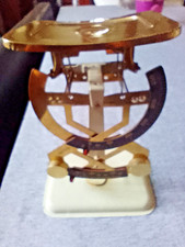 Alte  mechanische Briefwaage