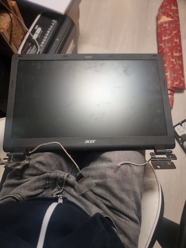 Acer aspire es1 - aspire, display