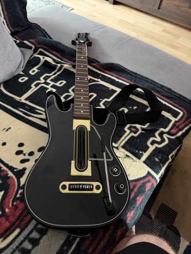 Guitar hero live - hero, 2x
