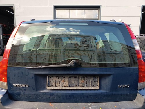Volvo v70 kombi original - volvo,