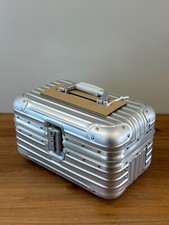 Rimowa Topas Beauty Case