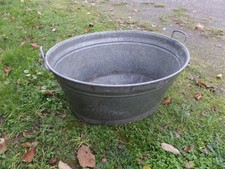 alte DDR Zinkwanne Wanne